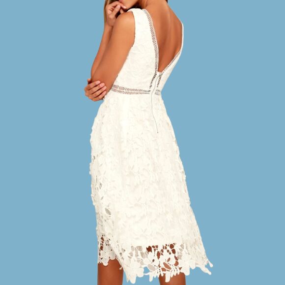 Lulu's Beloved Bloom Ivory Lace V Neck Midi Lined Dress Size Small - Picture 3 of 9
